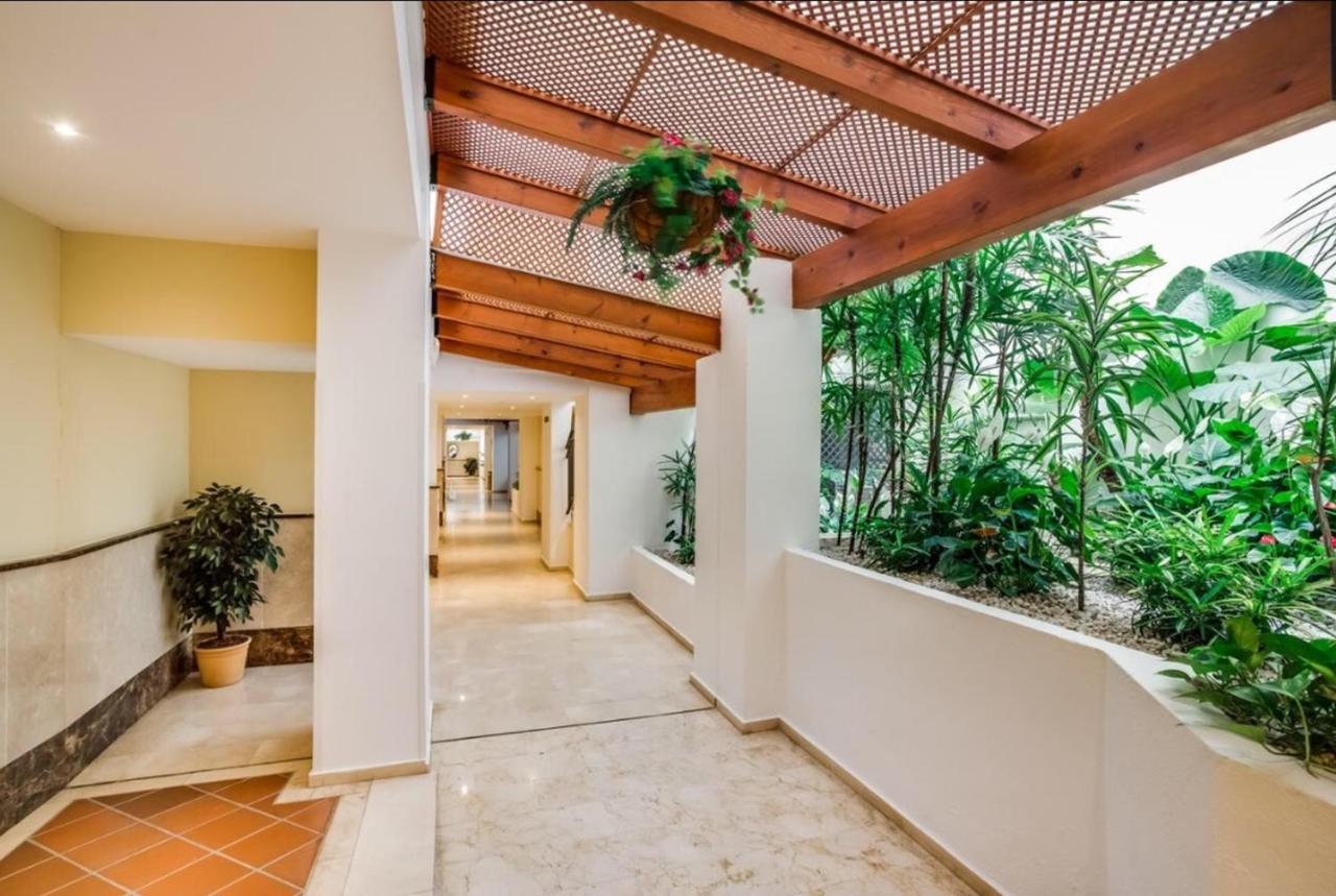 Apartamento Terrazas de Banus Marbella Exterior foto