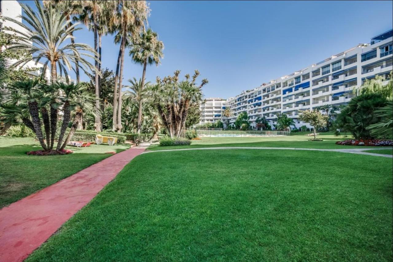 Apartamento Terrazas de Banus Marbella Exterior foto